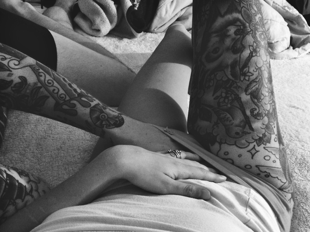 bellusterra:  Night loves. myrealnameisterrence bellusterra 