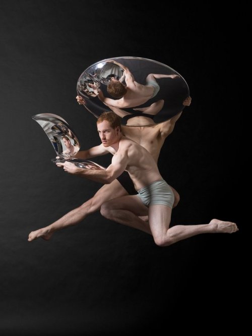 myampgoesto11: Lois Greenfield Artist statement: “I’ve spent the last 35 years of my pho