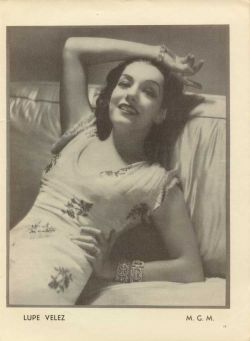 A 1932 publicity photo of Lupe Vélez that was supplied to Cinelandia magazine by MGM.