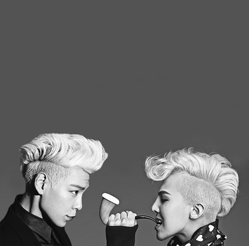 ; one of a kind ♔