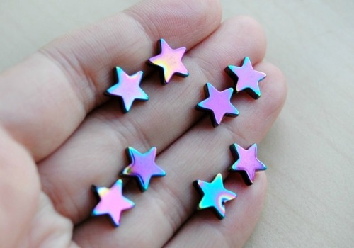  Hematite Star Studs: $10.00 Shop Online:www.BeeesBeads.etsy.com❤ Instagram: @ BeeesBeads | ❤ Facebo