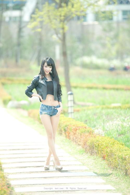 thesuperigirls:  kormodels:Im Soo Yeon kormodels:  Im Soo Yeon  http://wiki.scanlover.com/Im_Soo_Yeon