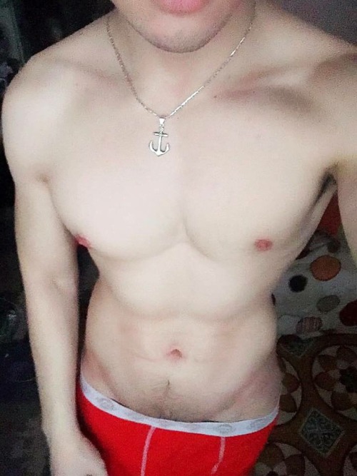 vuvivuvi:  duythodancer:   sexydick981:   hoangnamlau:  Hotboy Nguyễn Anh Nam part2 Nickname: Daniel Khoa Nam; Nam milk Hà Nội Cu to Nghe đồn là BI - TOP  Ngọt vl   Anh Nam chứ ai :))   Good 