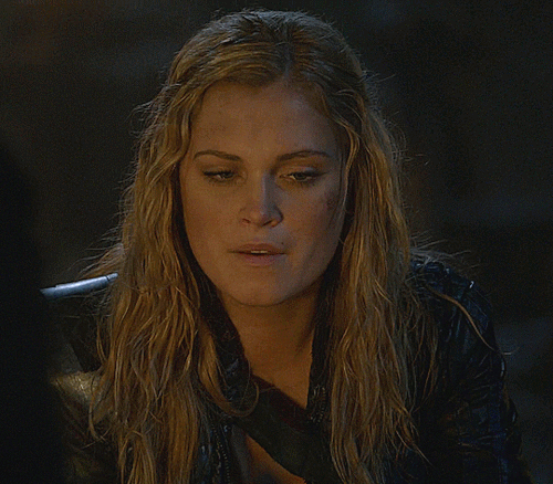 plus-one-forever:“I know you, Clarke. Something’s wrong.”