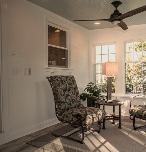 Medium-sized Beach-style Back Porch Image With An Addition To The RoofMid-sized Beach Style Back Porch