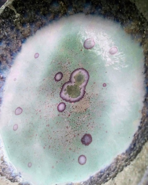 What a nice surprise! Some crystals grew in this bowl! . . . . . . #ceramic #ceramics #ceramicart #b