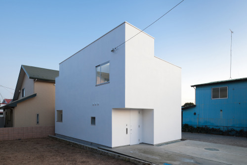 Utsunomiya2 / Soeda and associates architects Japan, 2012