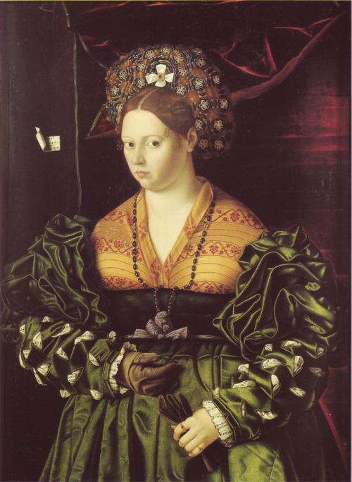 Portrait of a Lady in a Green Dress by Bartolomeo Veneto, 1530