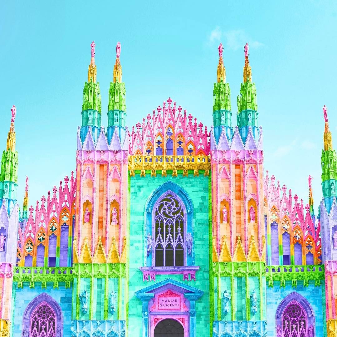 culturenlifestyle:  Designer Turns Ordinary Buildings into Flamboyant Piece of Art