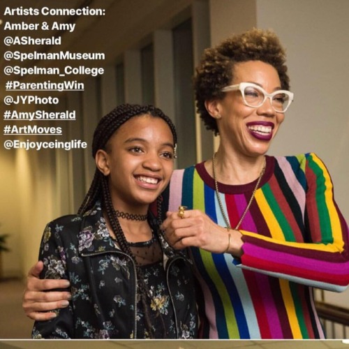 Talk about a #ParentingWin! When my young tween artist met @ASherald this week at the opening of “Am