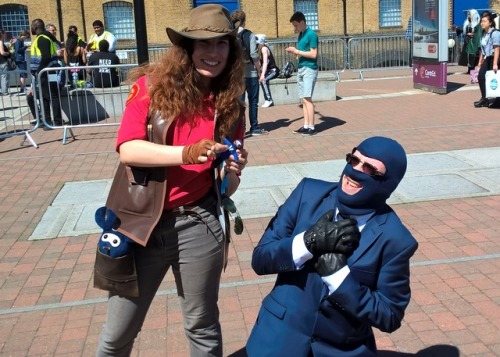 iloveteamfortresstoo: TF2 cosplay pics from MCM Expo! The BLU Spy tried to get revenge on me for giv