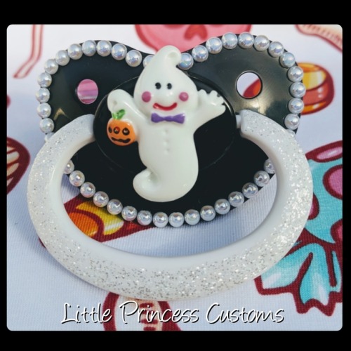 littleprincesscustoms:  littleprincesscustoms:  littleprincesscustoms:  🎃🎃🎃HALLOWEEN PACIS🎃🎃🎃  Pacis 7-13 of 13 (post 2)  ALL Halloween pacis are ย.99 plus ŭ shipping USA, international shipping is available as well! Payment is made