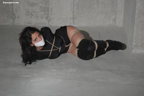 XXX bondagehedgehog:  Cali Logan photo