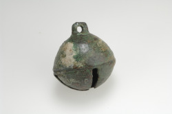asatru-ingwaz:   Bell  Bronze Grave find;