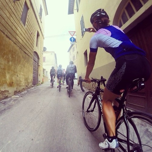 castellicycling: Graming a Gram from @lauraomeara in Italy