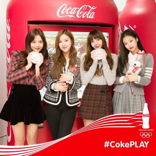 BLACKPINK with COCACOLA