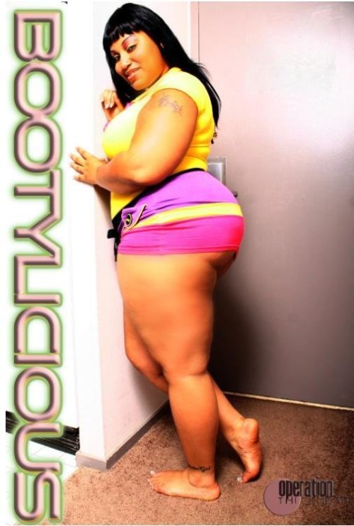 thegalleriaofbeauty:  MS. BOOTYLICIOUS…O.P. Visit the archive for more images of this model… 