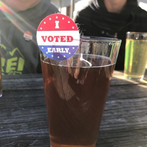 Post vote beer. #vote #votethefuckersout #pisgahbrewing #pumpkinale (at Black Mountain, North Caroli