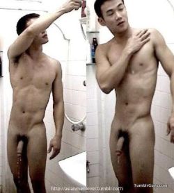 asian-cocks:  Hot Sexy Guys of Tumblrhttp://www.TumblrGuys.com