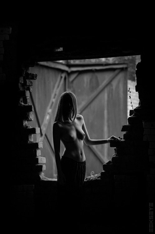 sensualisfigurae:  tumblr batch upload bloadr.com (FB)