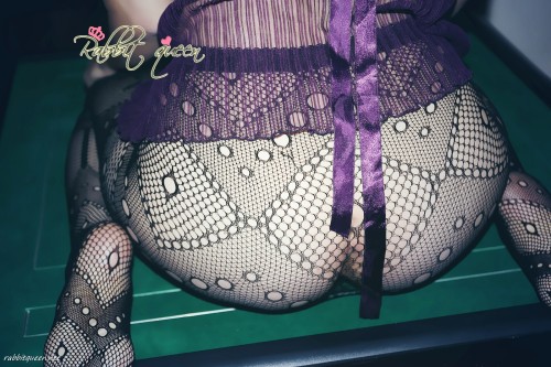 rabbitqueennude:  蕾丝兔宝宝 荷官的事 www.rabbitqueen.net 
