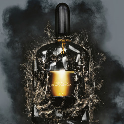 tomford:  TOM FORD Black Orchid makes an unforgettable statement of iconic style and worldly glamour.http://tmfrd.co/BlackOrchid