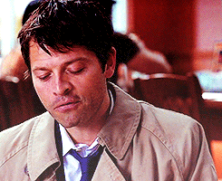 fallencastiel:  Castiel + Humans (Season 8) 