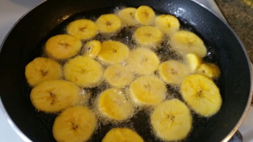 melaninmermaid:  melaninmermaid:  “She on some up at 9am already cookin’ in the kitchen sh*t"….  Drake was talking about me.  Note to self: go back to waiting until the plantain is very ripe to fry it. Otherwise, it’s a waste of 69 cents.
