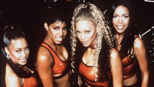 kellohfrmpg: stylinglikeitsthe90s: Destiny’s Child CLICK HERE TO WATCH MY NEW MUSIC VIDEO #PUB