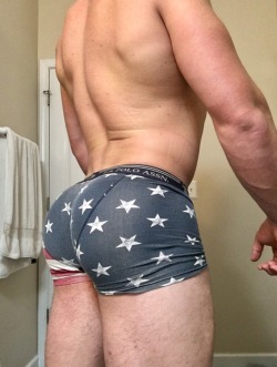 usemehowyouplease:  Oops, another one. ‘Merica.