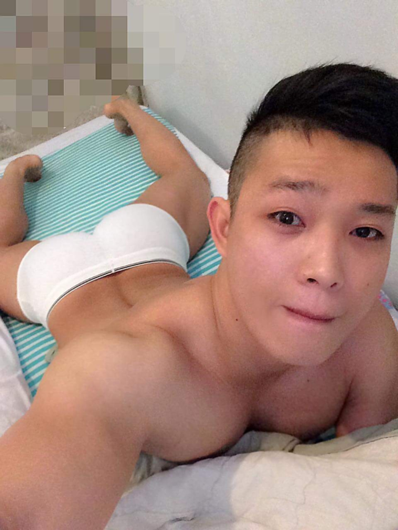 saigonboys:  Lương Tấn Phong - em bot gym mông 95cm body săn chắc, nói chuyện