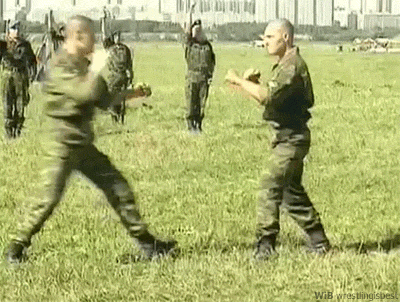 feiyueparkourkungfu:    Simple Self-Defense Techniques A Person must Know   The most