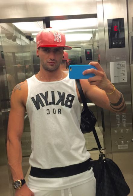 colungafrank:  24 yo escort