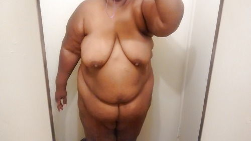 nycbbc718:  No face no case. …..chunky light skin bbw