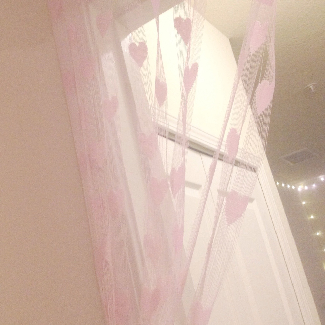 babyhearted:Even before you enter my room you can tell that it’s gonna be super