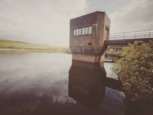 Intake tower of the Llyn Dinas dam