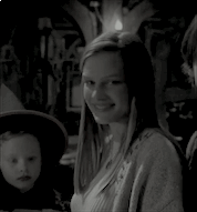 twinsand:  What a clever little white witch.