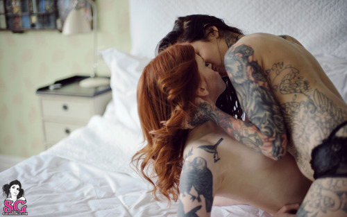  AnnaLee & GoGo. 