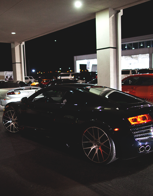 6speedhaven:  R8. 