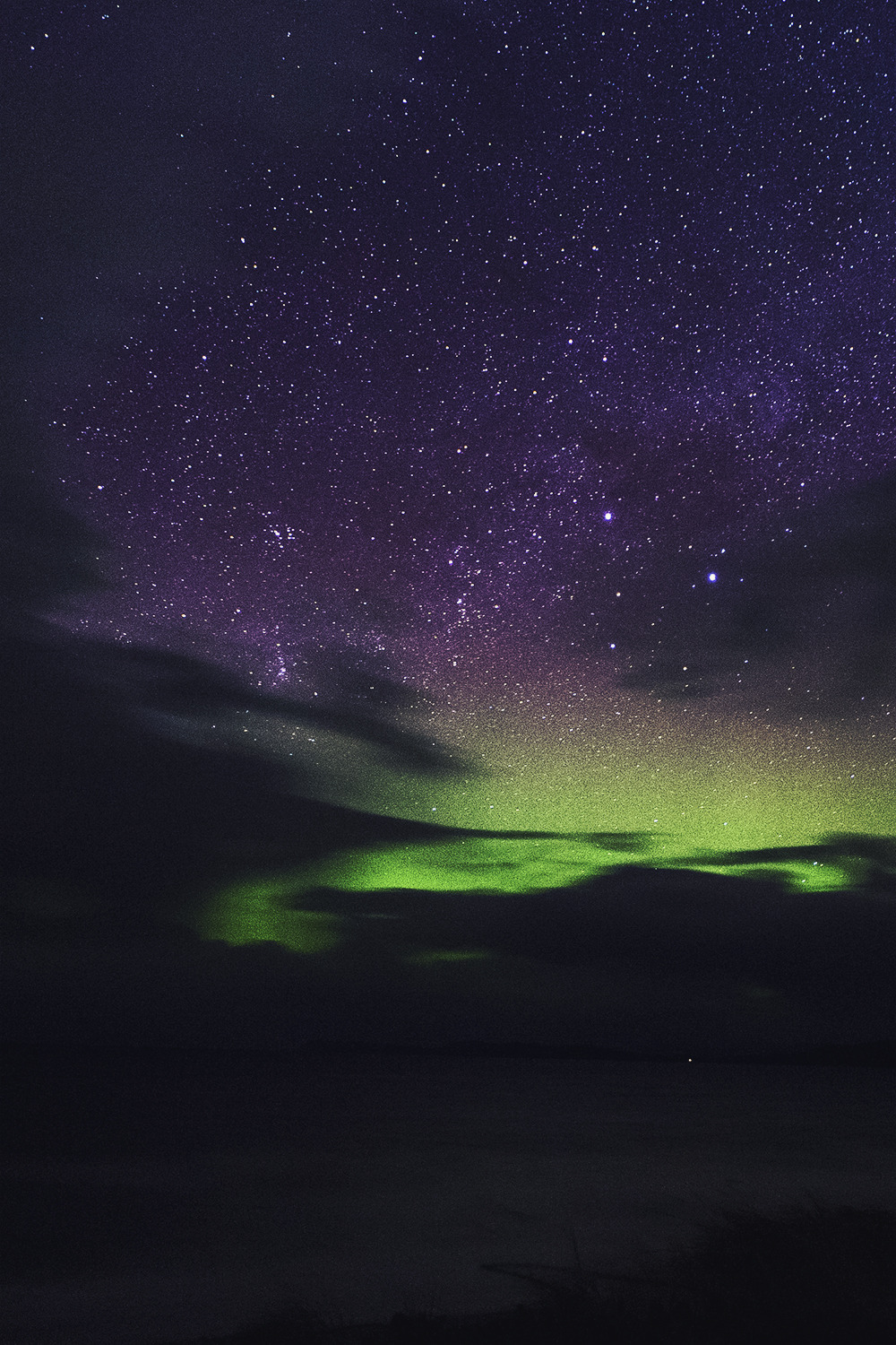 mstrkrftz:  Aurora - Southern Tas  by Dylan Oswin
