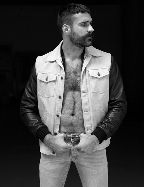hairygingerman:  So handsome, Christopher 