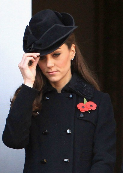 theroyalsaremydrug:  Never was so much owed, by so many, to so few Lest We Forget