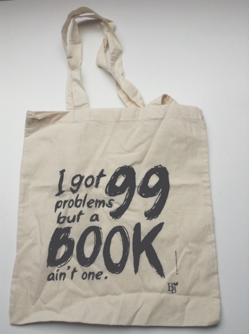 dutchstudyblr:  DUTCHSTUDYBLR GIVEAWAY! To celebrate 12K followers and the almost 1st anniversary of