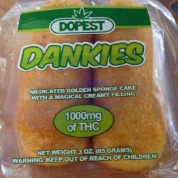 damnnlyssa:  stoneddthoughts:  rastafaryne:  ineedtreez:  #cannabis #highsociety #420 #edibles #dankies #twinkies  I’d love 1000mg of some dank twinkies  Where can I get these babies  plz i just found out like last week that i love twinkies when im