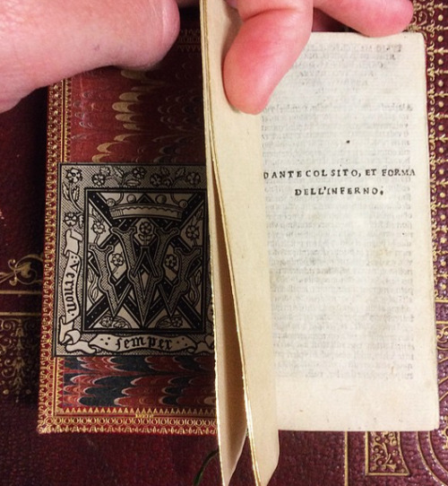 mhc-asc:In honor of #tinytuesday, check out this teeny 1516 copy of Dante’s Inferno. At only 4 inche