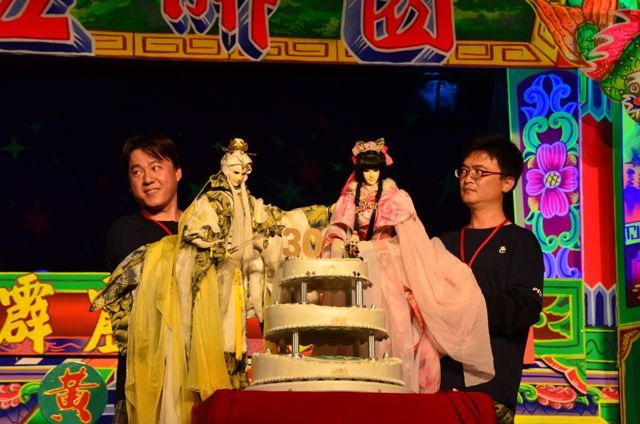 hikayagami:  spesswaces: April 30th was the 30th anniversary of leading man Su Huan-Jen’s