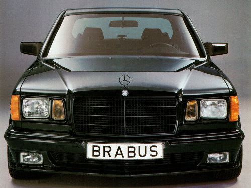 mesmomeugenero:Brabus Mercedes S Class / W126