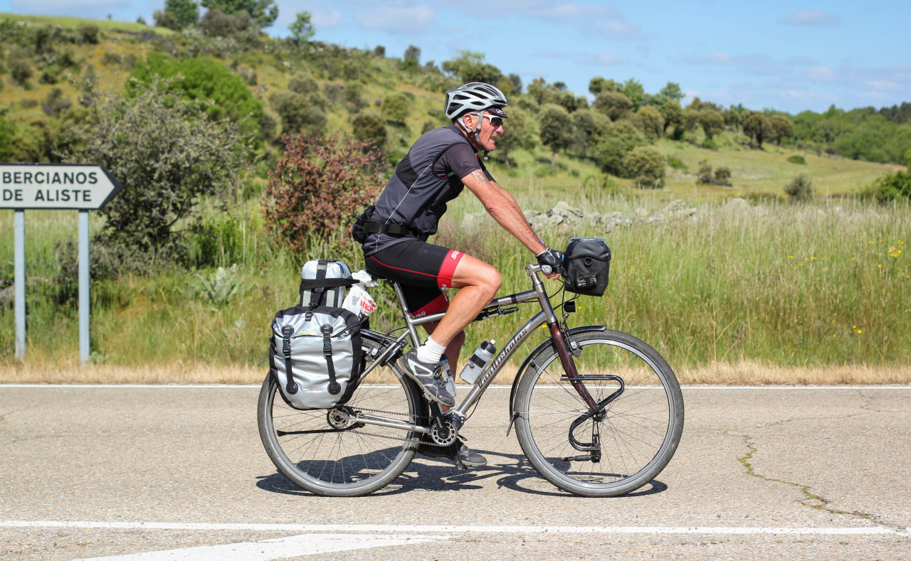 bike touring pro
