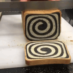 starrynightstims:Spiral Bread