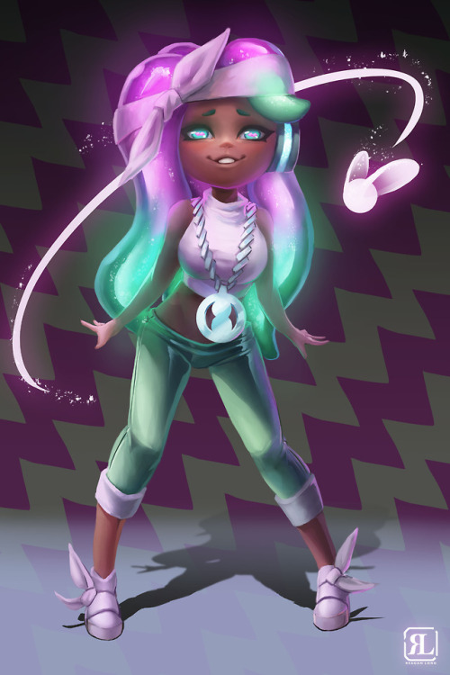 fandom-artworks:  reaganlong:  glow stick Marina?  ReaganLong 